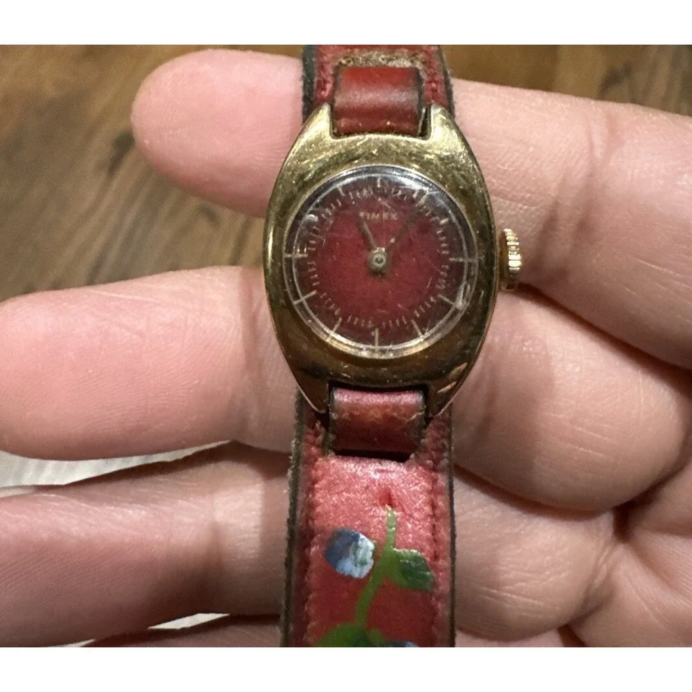 WORKING* Timex Rare Vintage Watch Red & Gold Dial Mechanical Watch With Red Band